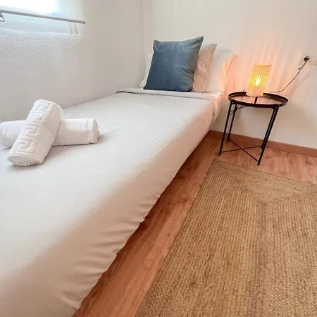 Large & Cozy Centrally טורמולינוס