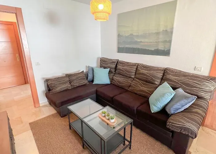 Large & Cozy Centrally Appartement *