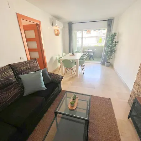 Large & Cozy Centrally * 토레몰리노스