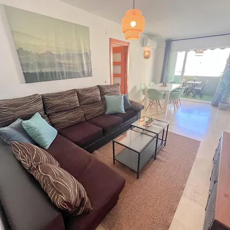 Large & Cozy Centrally Appartement *