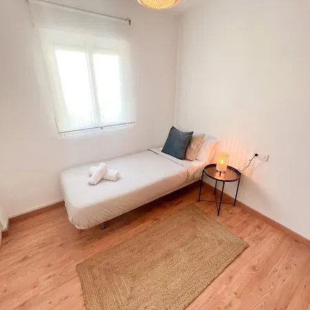 아파트 Large & Cozy Centrally 토레몰리노스
