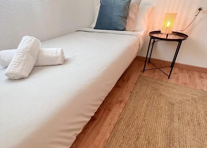 Large & Cozy Centrally Torremolinos