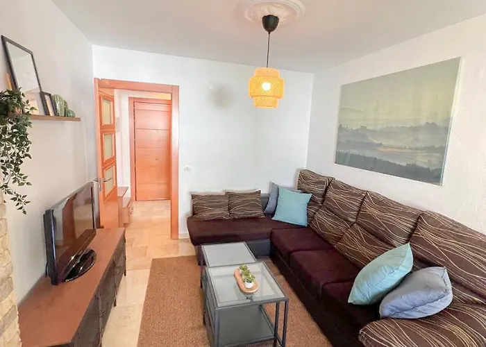 Large & Cozy Centrally Torremolinos